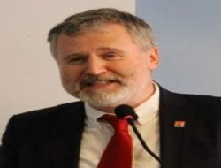 CHP’NİN YENİ İL BAŞKANI ŞENYÜREK OLDU