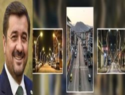 AYTEKİN BAŞKAN ŞEHRE DEĞER KATIYOR