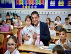 KÖSE, ÖĞRENCİLERE BAŞARILAR DİLEDİ